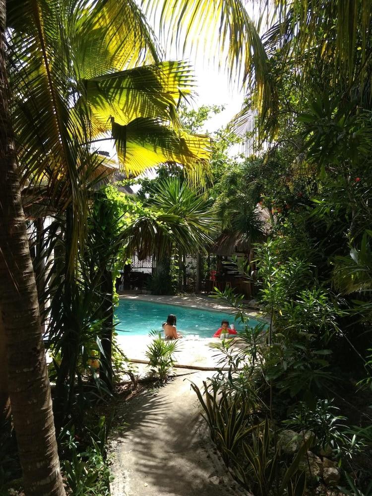 Green Tulum Cabanas & Gardens Exterior photo